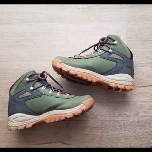 Columbia newton ridge waterproof hiking boots wide